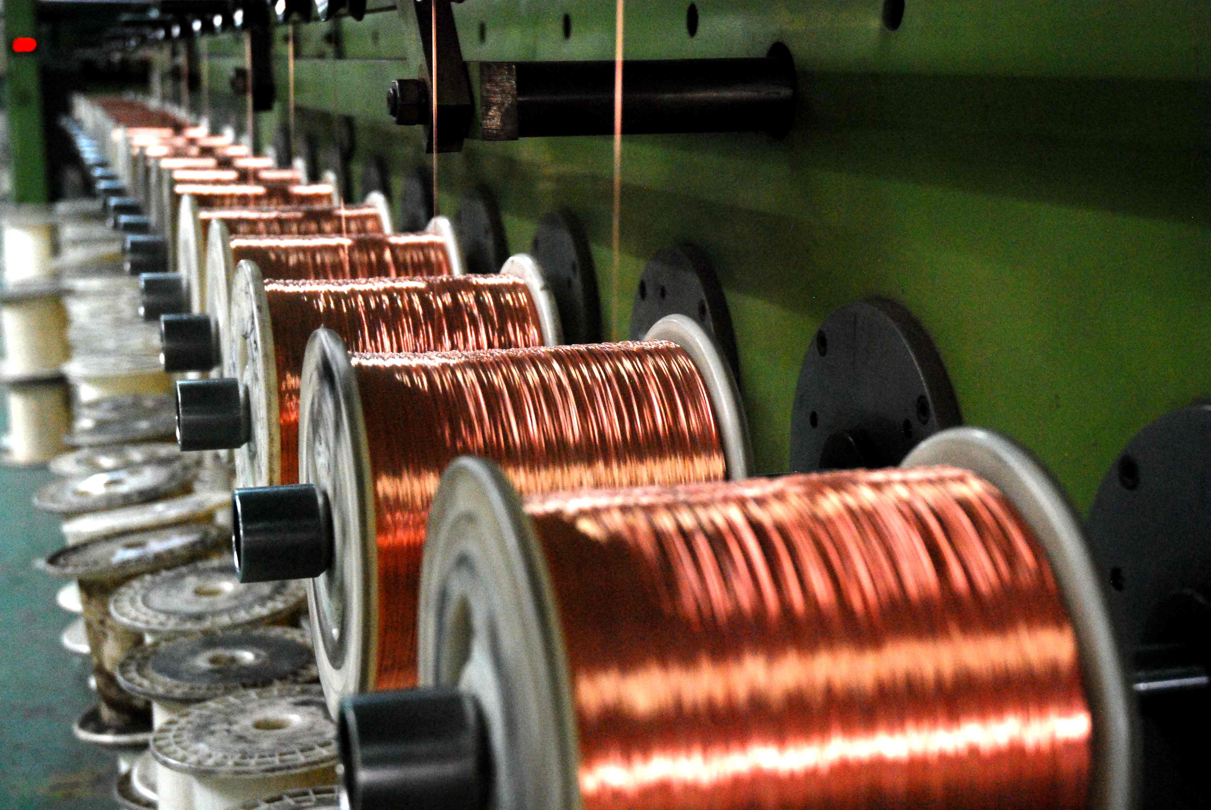 ��ˮ���£�ׯ�ϵ�������ȫ��ŵ